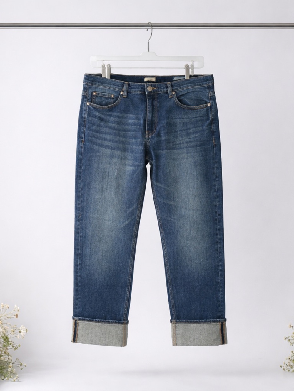 Frame Denim Blue Cropped Straight-Leg Jeans with Rolled Hems